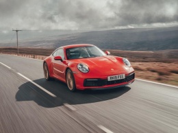 Porsche предложит бесплатную «механику» покупателям 911