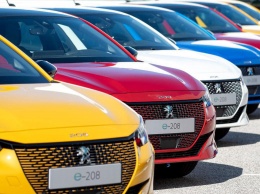 Два крупнейших автогиганта Fiat и Peugeot начали вести переговоры о слиянии
