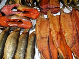 АТБ - разносчик ботулизма: в супермаркете выявили зараженную рыбу