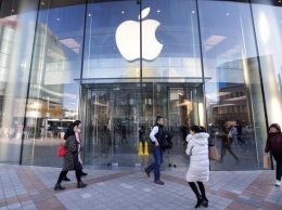 Остались сутки: миллионы владельцев iPhone могут остаться без самого важного - Apple уже предупредила