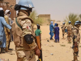 В результате нападения на военный пост в Мали погибло более 50 человек