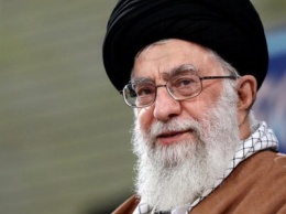 Аятолла Хаменеи отказался вести переговоры с США