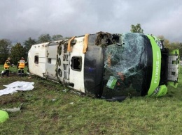 Во Франции разбился автобус с россиянами: опубликованы фото ДТП