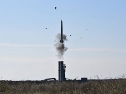 Военные обнародовали видео ракетных стрельб в Херсонской области