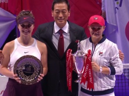 Элина Свитолина проиграла первой «ракетке» мира Эшли Барти в финале Итогового турнира года WTA