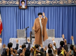 "Они точно не уступят": Иран исключает переговоры с Соединенными Штатами