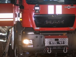 За сутки в Киеве пожарные потушили возгорания в двух автомобилях (фото)