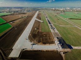 В аэропорту Одесса почти завершили строительство рулежной дорожки между полосами