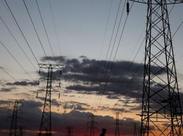 Вместо прибыли от транзита газа Украина получит убытки от транзита электроэнергии в Приднестровье, - эксперт