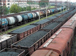 СБУ завела дело по поставкам угля из ОРДЛО через Беларусь