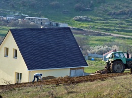 Почему в Крыму владельцам земли сложно сменить ее категорию