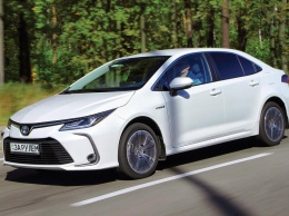 Новая Toyota Corolla потеряла аппетит