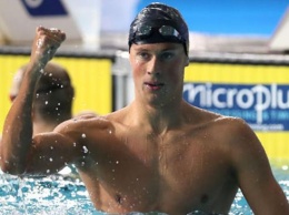 Украинский пловец Романчук завоевал «золото» и побил рекорд Кубка мира в Катаре (ФОТО)