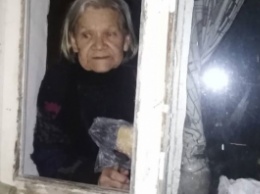 В запорожской области забытая семьей старушка ела землю от голода (ФОТО)