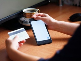 Запорожские мошенники изобрели способ обналичить ваши деньги через свой телефон (ФОТО)