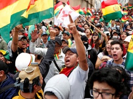 В Боливии протестующие захватили редакции двух государственных СМИ