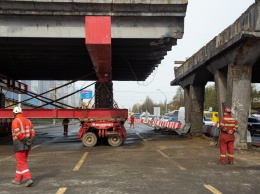 Шулявский мост потряс мощный взрыв: прохожие бросились врассыпную - что случилось