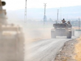 На севере Сирии возобновились бои между турецкими силами и курдами