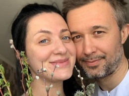 "Перехватило дыхание": Сергей Бабкин умилил подарком для любимой жены