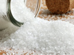 Снять порчу на соль: очищаемся от людской зависти не выходя из дома