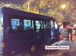 В Николаеве травмированы пассажиры маршрутки - водитель утверждает, что его подрезали полицейские