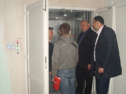 В Белозерской больнице ввели в эксплуатацию лифт