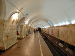 В Киеве предлагают переименовать станцию метро Площадь Льва Толстого в Тараса Шевченко