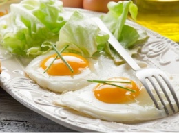 Как японцы готовят яичницу на завтрак: интересный рецепт. ФОТО
