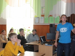 Студент киевского вуза учил школьников говорить на турецком