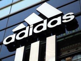 Adidas закрывает роботизированные фабрики в Германии и США