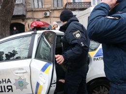 Пациент вылетел прямо на дорогу: в Одессе "скорая" угодила в жуткую аварию (фото)