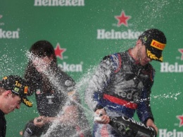 Ферстаппен выиграл гонку Формулы-1 в Бразилии, вторым сенсационно стал гонщик Toro Rosso