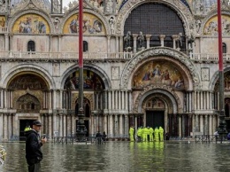 Наводнение в Венеции стало сильнейшим почти за 150 лет