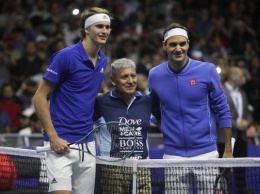 Федерер победил Зверева в первом матче латиноамериканского турне