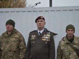 Зеленский выразил соболезнования в связи с гибелью комбрига Коростелева на Донбассе