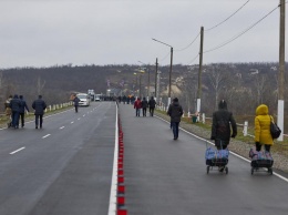 Денис Казанский опубликовал фото того, как выглядит мост в Станице Луганский сегодня