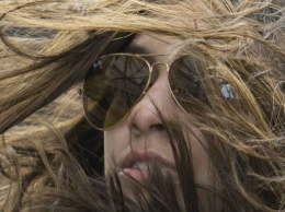В Никополе из-за сильного ветра объявили штормовое предупреждение