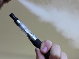 Попытки ввести запреты на электронные сигареты принесут больше вреда, чем пользы - New York Times