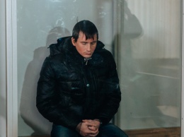 В Днепре парня, который избивал девушек на Калиновой, отпустили домой