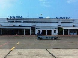 Аэропорт "Одесса" возобновил работу