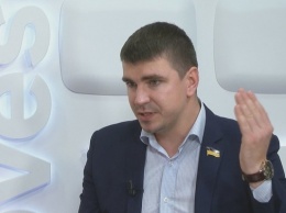 Обвинивший Зеленского в коррупции нардеп Поляков оскорбил Гончарука
