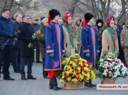 «Погибали потому, что были украинцами»: в Николаеве почтили память жертв голодомора