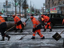 В Москве вооруженные ломами дворники устроили массовую драку