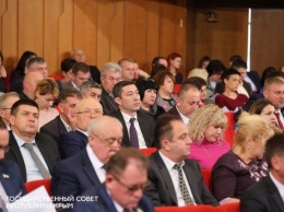 Парламент принял в первом чтении проект бюджета Крыма на три года