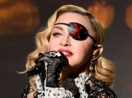 Мадонну обвинили в воровстве музыки, а Ротару подверглась травле: новости шоубиза