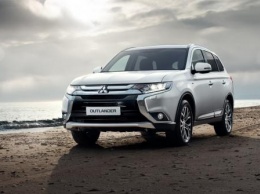 «Качественный и недорогой»: Что нужно знать о подержанном Mitsubishi Outlander третьего поколения - эксперт