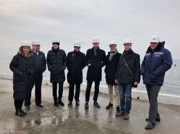 Николаевский порт «Ольвия» посетили очередные интересующиеся концессией - консультанты катарской компании (ФОТО)