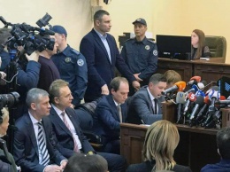 Суд назначил Садовому залог в полтора миллиона гривен