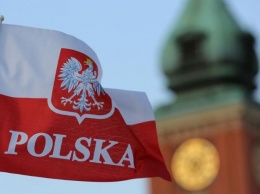 Польша отменила рабочие визы для украинцев: действует новый порядок