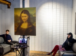Деревянный Будда и Мона Лиза с лицом Греты Тунберг: одесские художники представили на суд зрителей свои новые творения